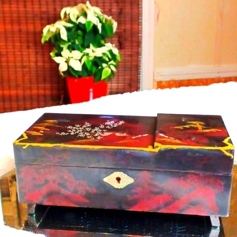 Asian Vintage Musical  Jewelry Box I could Of  danced‎ all night